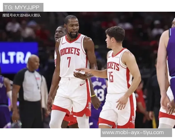 活塞主帅称白魔对CC犯规不当赞扬后者展现出顽强韧性 活塞主帅称白魔对CC犯规不当赞扬后者展现出顽强韧性