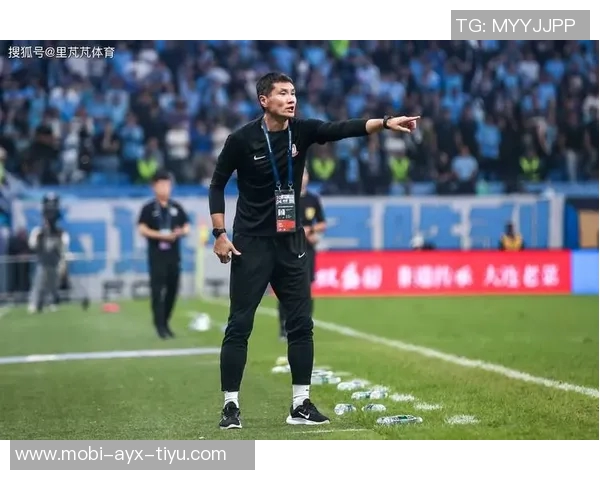 国足新任主帅邵佳一参与FIFA年度最佳球员投票揭晓登贝莱萨拉赫拉菲尼亚竞争激烈