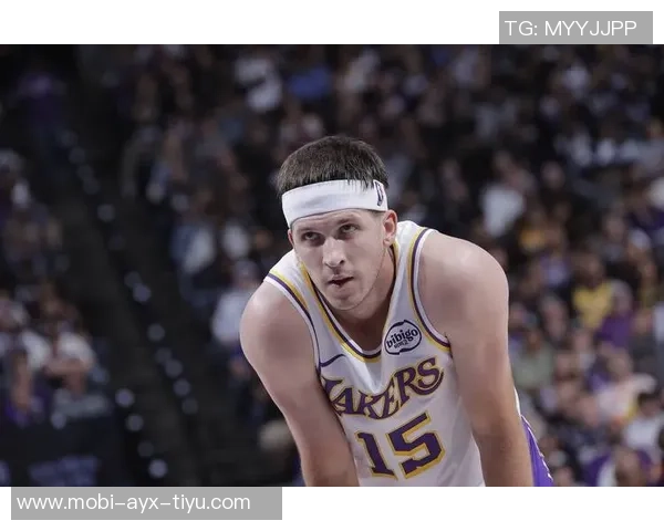 湖人雄鹿同为2胜2负NBA杯冠军次年小组赛双双出局